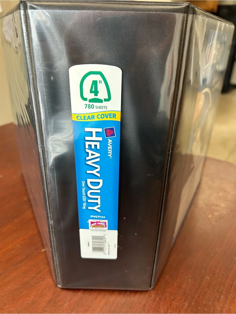 Avery heavy duty D ring binder black  4 inches